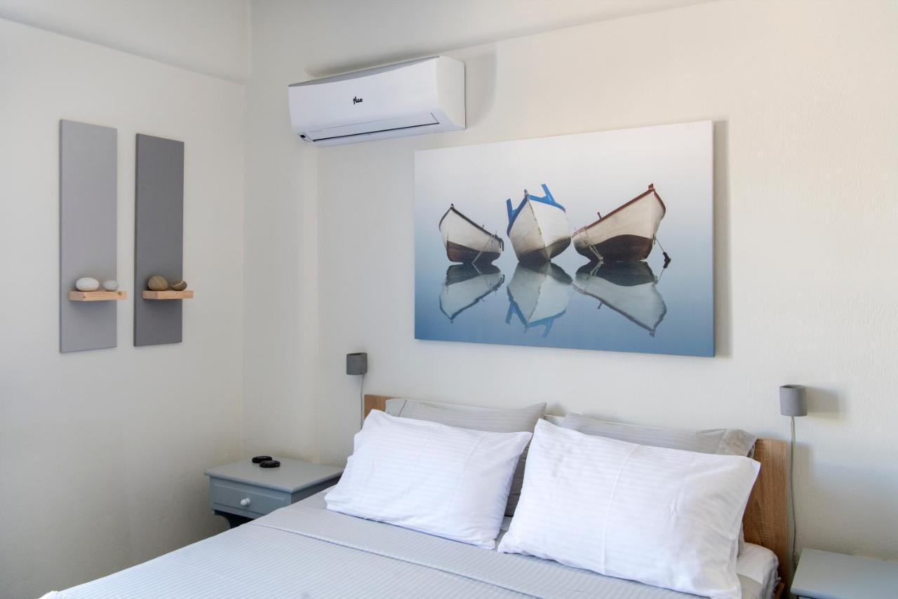 Just Blue With Amazing Sea Views In Piso Livadi Villa Екстериор снимка