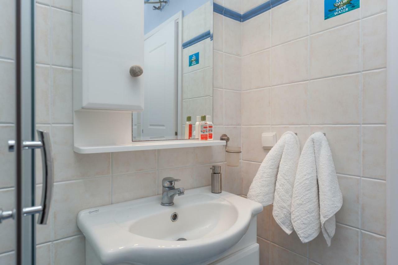 Just Blue With Amazing Sea Views In Piso Livadi Villa Екстериор снимка