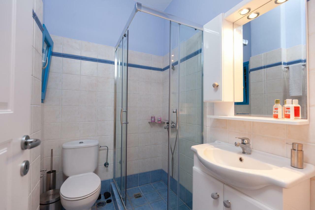 Just Blue With Amazing Sea Views In Piso Livadi Villa Екстериор снимка